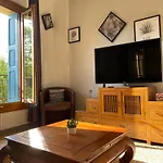 Au Remp'arts Apartmanhotel