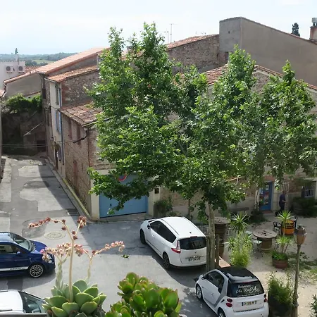 Au Remp'arts Aparthotel