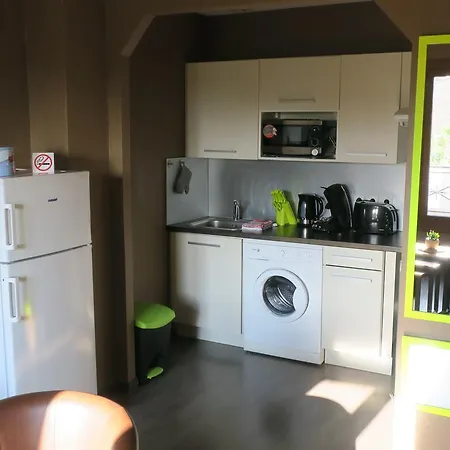 Au Remp'arts Aparthotel