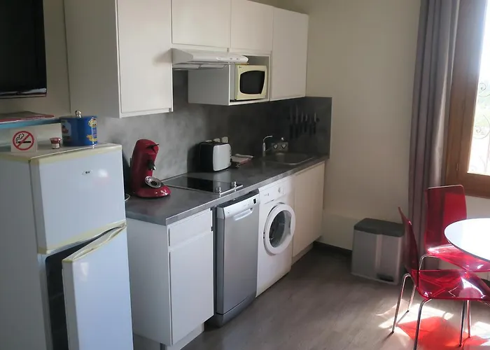 Au Remp'arts Apartmanhotel Elne